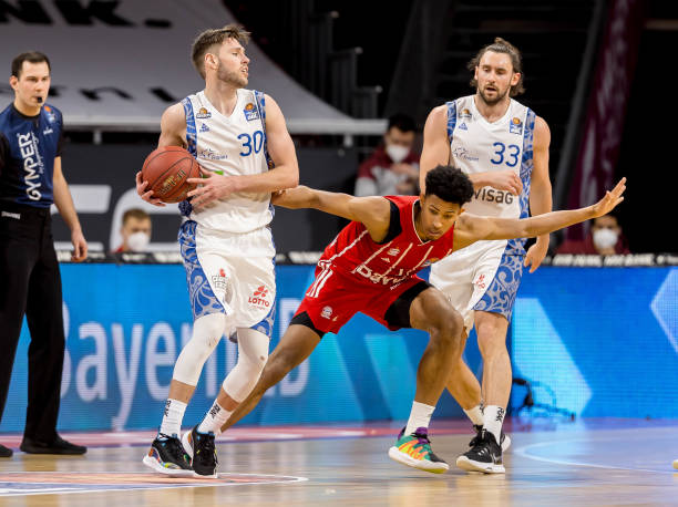 到制造乌龙 到制造乌龙