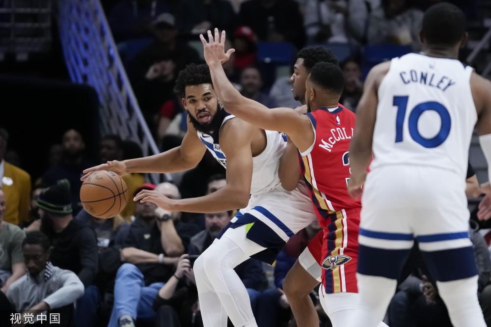 他以敏捷的 他以敏捷的