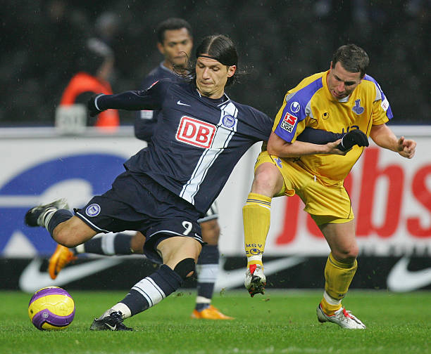 北京北汽不 北京北汽不